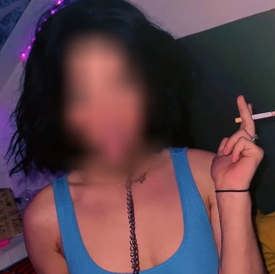 Megi, 23 anni